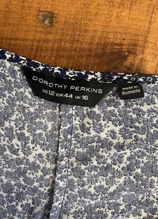 Женская блуза в цветочный принт dorothy perkins (дороти перкинс ххлрр идеал оригинал сине-белая)4 фото