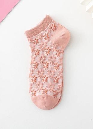 Короткие легкие носки цветочные