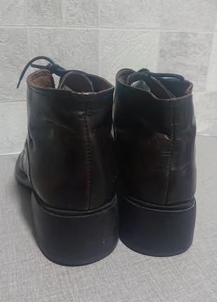 Винтажные кожаные лаковые утепленные ботинки4 фото