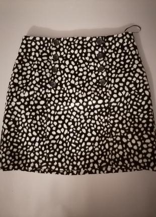 Стильная юбка из ворсистой плотной ткани1 фото