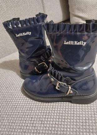 Осенние сапожки локаванная кожа