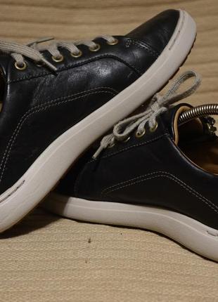 Легкі чорні шкіряні снікерси clarks пишноти 39 р.
