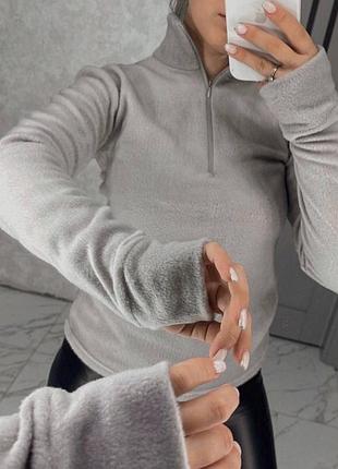 Теплый флисовый гольф с рукавчиком через пальчик