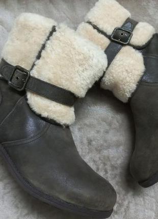 Ботинки.сапожки осень-зима кожа-овчина жен. 39р.ugg австрии1 фото