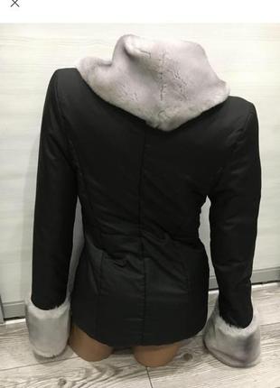 Шикарная курточка с экохутром5 фото