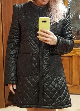 Стильное стеганное пальто