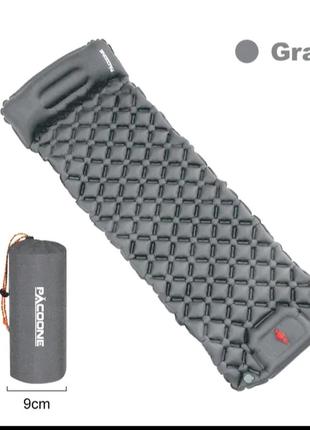 Килимок надувний з подушкою і вбудованим насосом, каремат туристичний