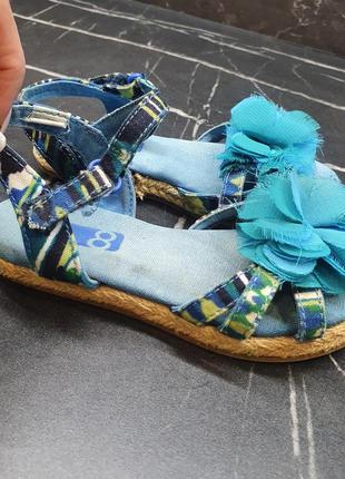 Босоножки 24-25р