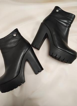 Зимние ботинки 36 г.