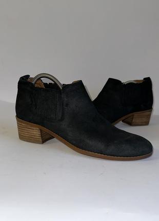 Tommy hilfiger жіночі шкіряні черевики челсі  40-й розмір.5 фото
