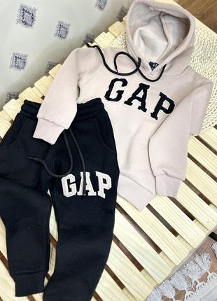 Gap костюм