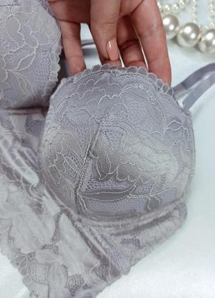 Изысканный удлиненный кружевной бюстгальтер бралетт с пуш ап h&amp;m