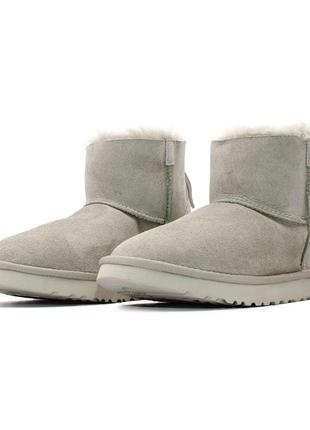 Женские угги ugg