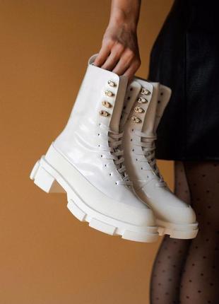 Both gao high boots white