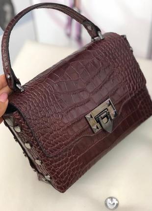 Модные и красивые кожаные сумочки из новой коллекции genuine leather италия