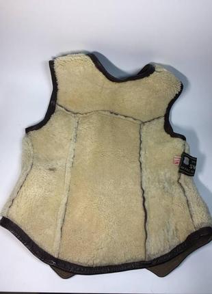 Винтажный кожаный жилет замшевый овечья шерсть на пуговицах болгария 46 размер  н19194 фото