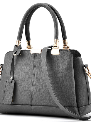 Модная женская сумка с брелоком, стильная большая женская сумочка экокожа1 фото