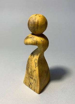 Статуетка з дерева, фігурка з дерева, статуетка "абстракція дівчина", скульптура з дерева, фігурка дерев'яна
