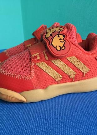 Кросівки adidas x winnie the pooh activeplay