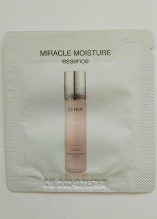 Увлажняющая эссенция с керамидами o hui miracle moisture essence