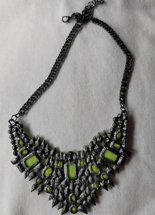 Кольє масивне салатове 5