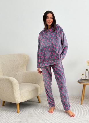 Женская махровая пижама с носками10 фото