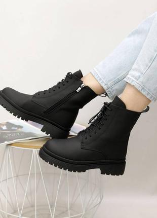 Жіночі зимові черевики з екошкіри вологостійкі на шнурівці meideli чорні 36