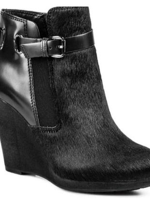 Модные сапоги от clarks в размере 39