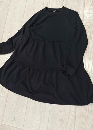 Крутое платье кэжуал свободное с двухярусной юбкой черного цвета от monki 44-486 фото