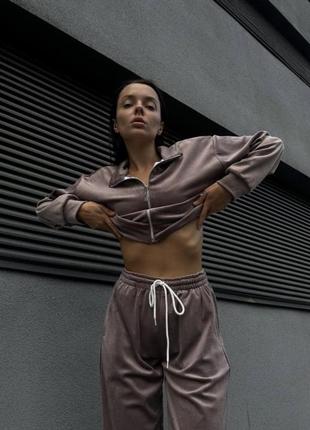 Женский костюм черный велюр5 фото