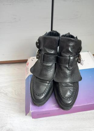Кожаные ботинки zara2 фото