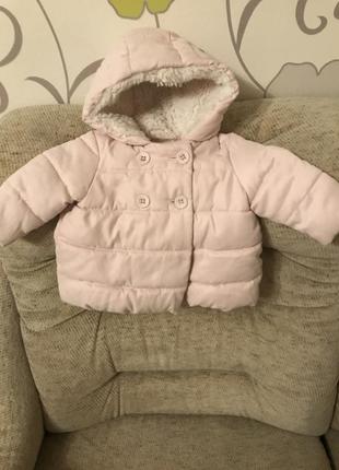 Курточка next