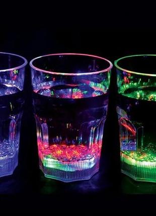 Стакан з підсвіткою