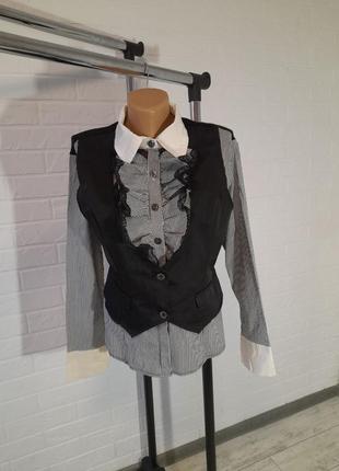 Интересная блуза, рубашка, с жабо, обманка жилет, полоска, белый воротник и манжеты. франция