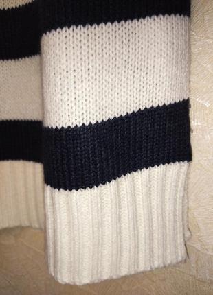 Трендовый свитер в полоску белый джемпер в полоску6 фото