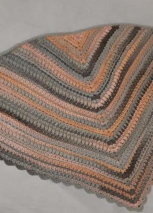 Тепла в’язана накидка handmade пончо шаль косинка2 фото