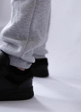 Чоловічі спортивні штани nike