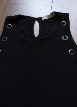 Черное короткое платье трапеция4 фото