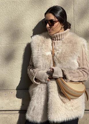 Хутряний жилет zara