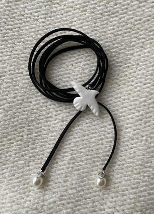 Чокер с птичкой белая горлица черный на шею украшение бижутерия