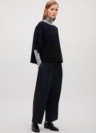 Свитер шерсть мериноса cos, размер l-xl