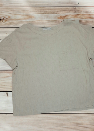 Женская футболка свободного кроя, ткань напоминает лен