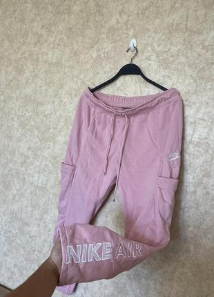 Женские спортивные штаны nike air pink cargo pants карго4 фото