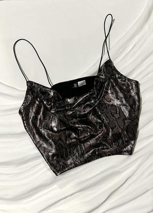 Топ зі зміїним принтом h&m