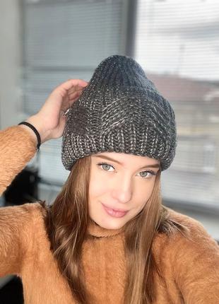 Теплая женская шапка6 фото