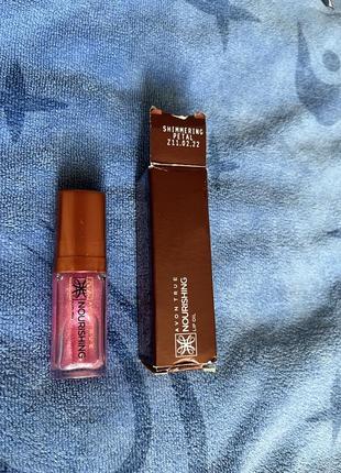 Масло блеск для губ "питание и цвет" avon true shimmering petal