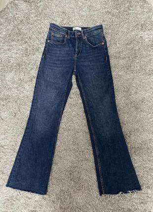 Джинсы клеш zara , джинсовые штаны ,