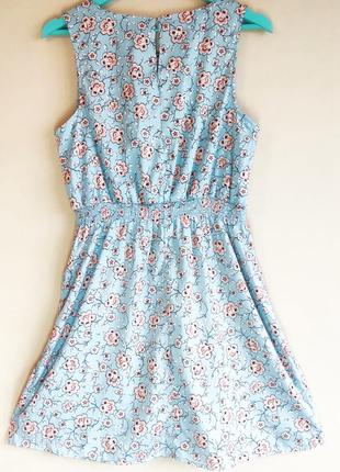 Короткое летнее платье new look с цветочным принтом2 фото