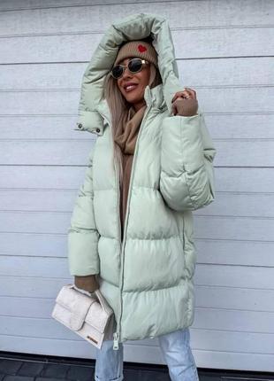 Теплый пуффер зимний пуховик куртка пальто аэропух из матовой плащевки с капюшоном на молнии свободного кроя4 фото