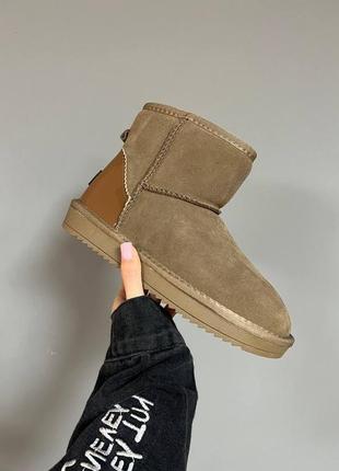 Женские ugg mini chocolate lacquer скидка sale / smb